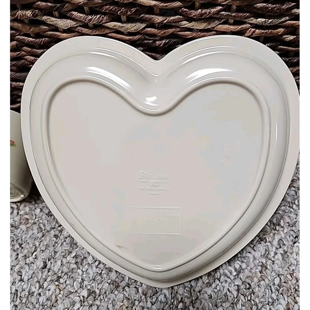 Disney Beauty and the Beast Children's Heart‎ Selandia Melamine  2 Piece Set